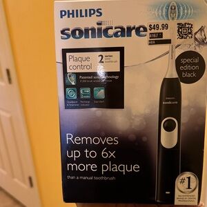 New Philips Sonicare 2 Series - Black and White